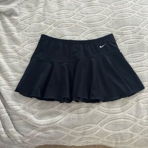 Navy blue Nike athletic skirt!!